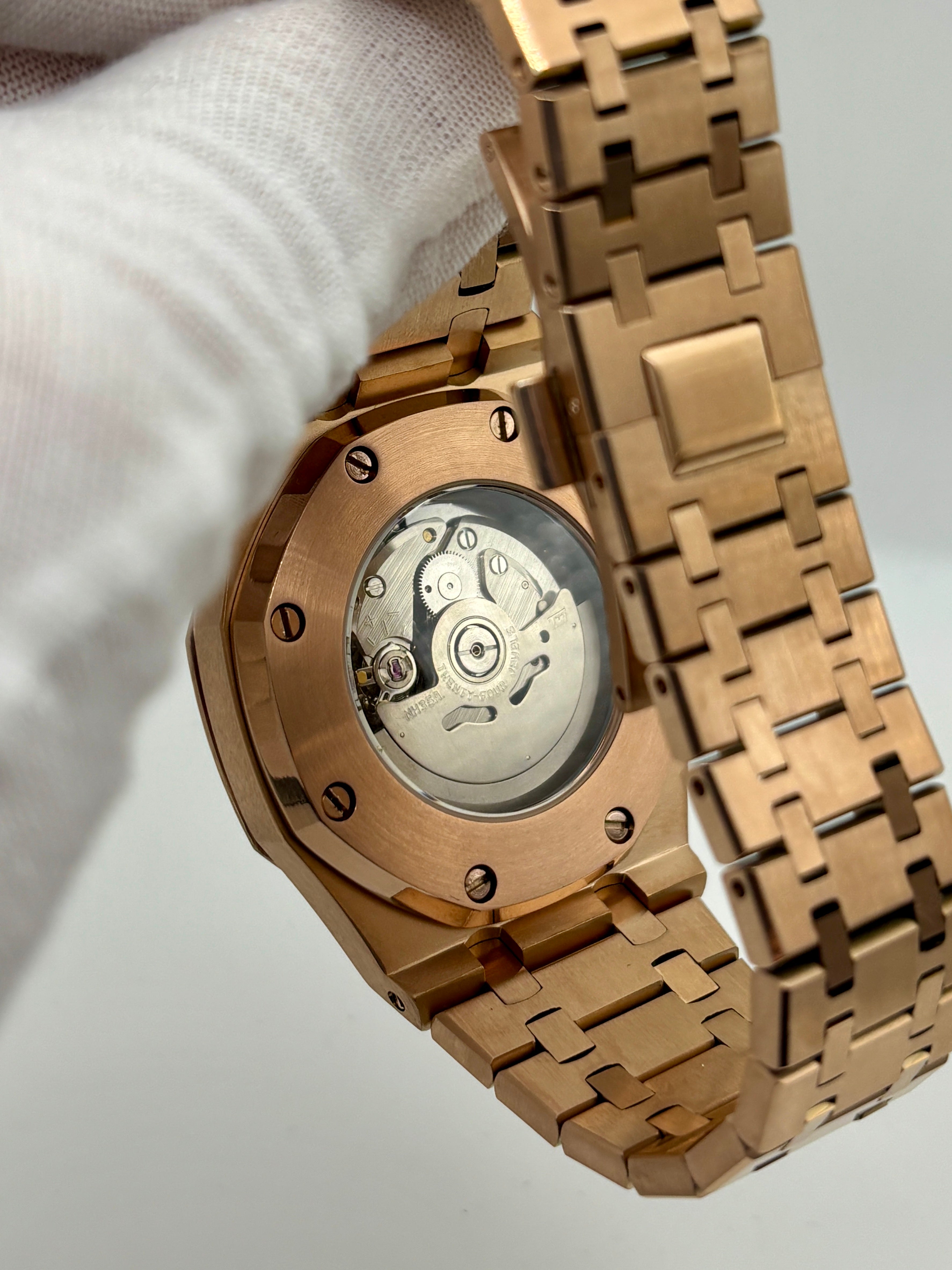 Royal Oak Or Rose Bleu