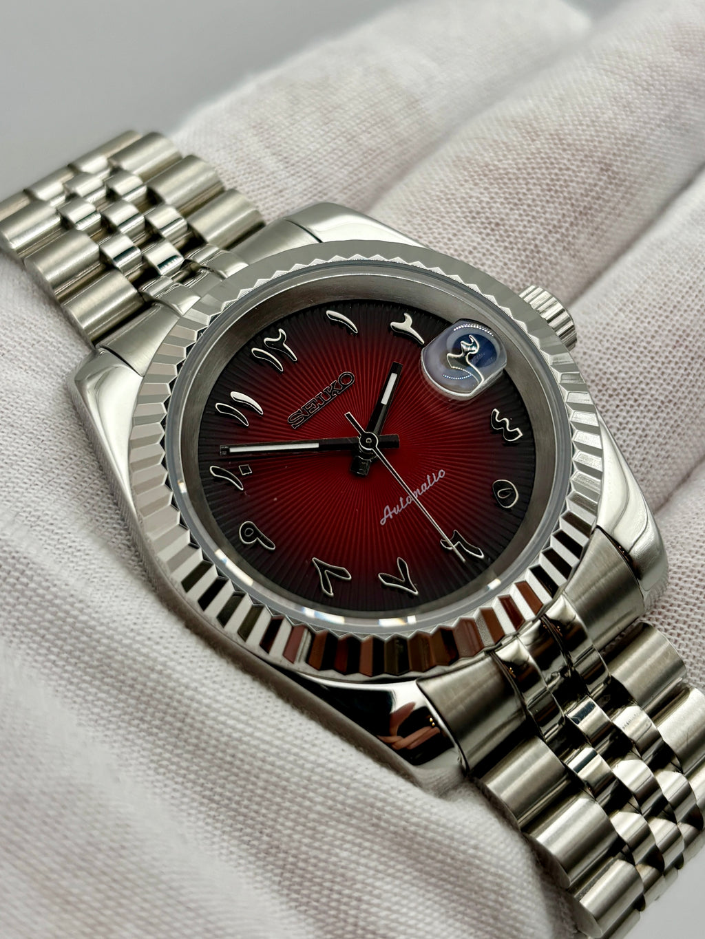 Date Just Arabic Dial Rouge